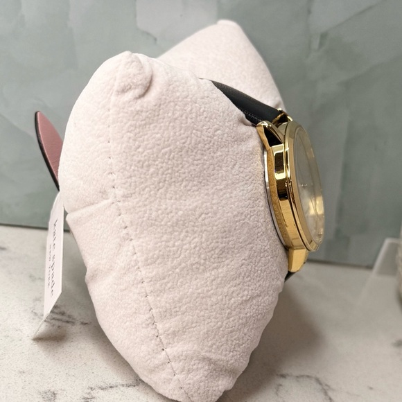 Kate Spade Metro Scallop Three-Hand Black Leather Watch 34mm - Picture 2 of 7